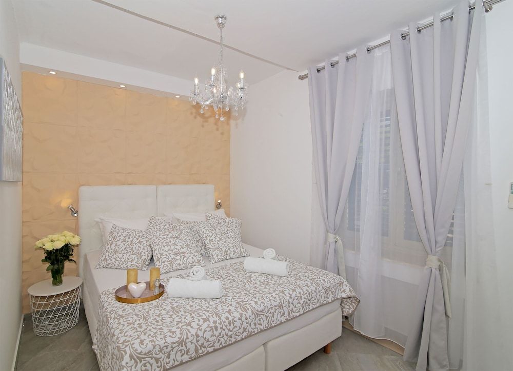 Villa Antea Apartments Apartment (Two Bedroom Apartment with Terrace)