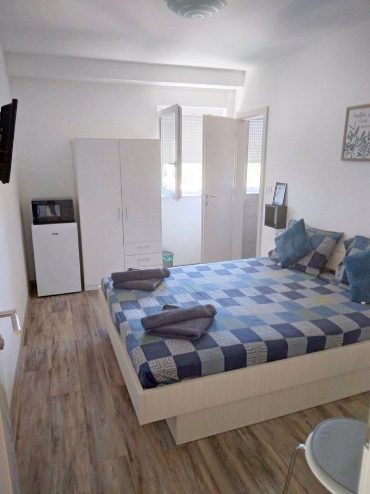 undefined Bovolini's Room 2