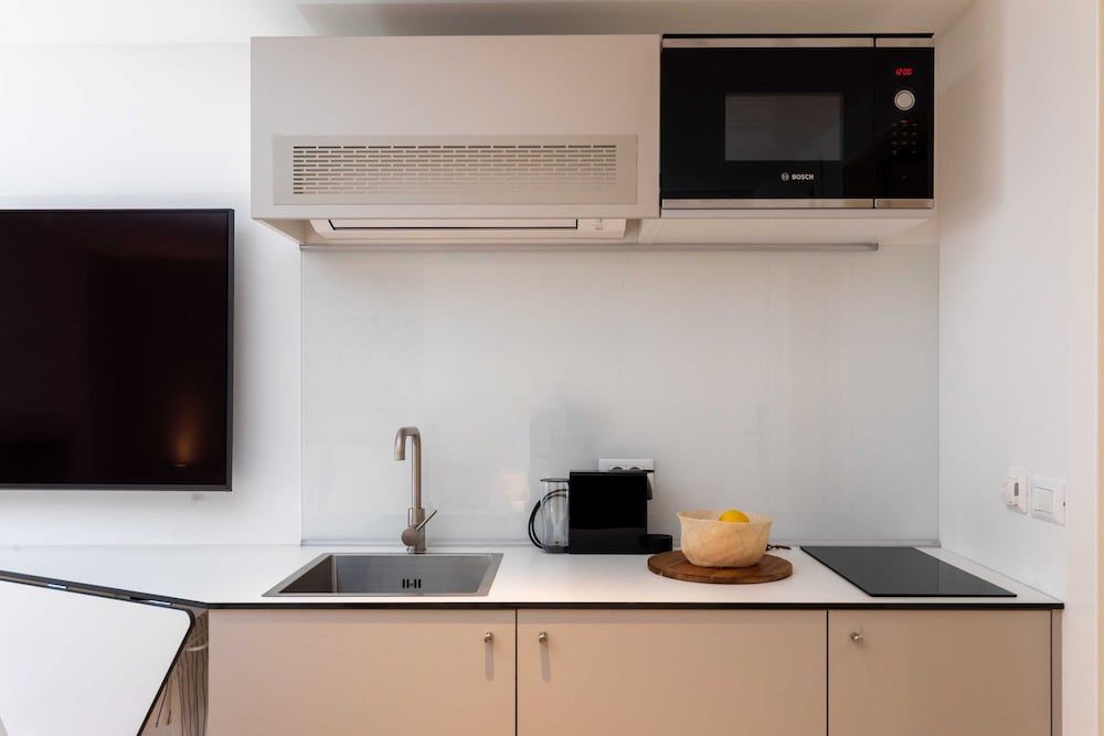 Apartments u Nikše Studio (Studio Apartment with City View) 5