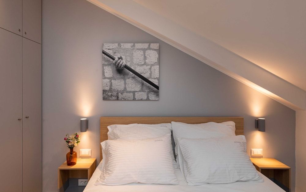 Apartments u Nikše Studio (Deluxe Studio Apartment with City Vie) 10