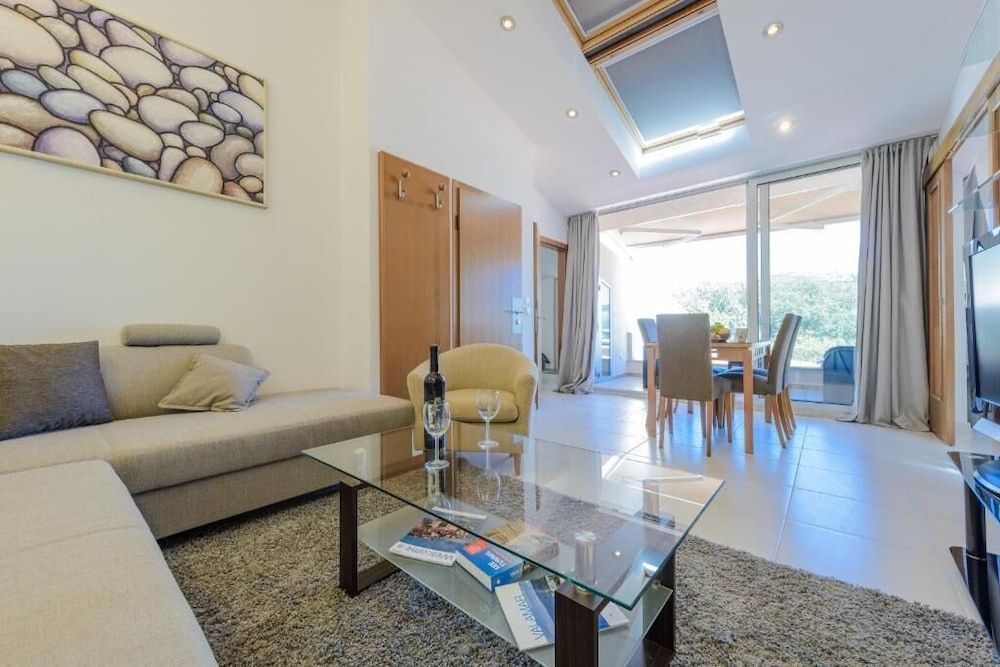 Adriatic Resort Apartments Deluxe Apartment, 2 Bedrooms, Balcony, Sea View 7