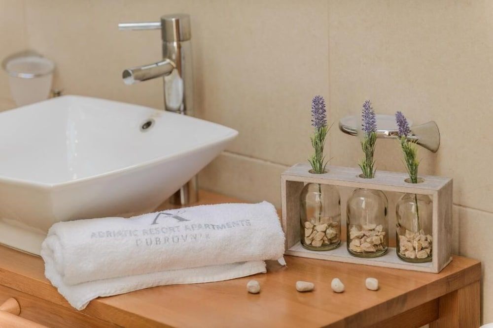 Adriatic Resort Apartments Studio Suite, Patio, Sea View 4