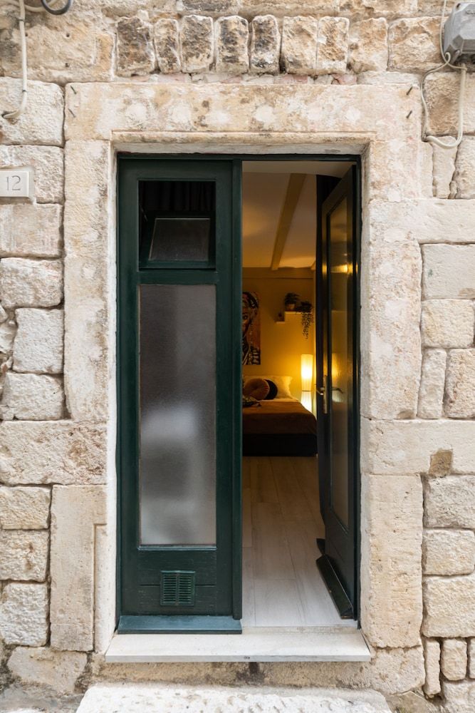 Dubrovnik Old Town Apartments Standard Double Room Ground Floor (address: Naljeskoviceva 12) 9