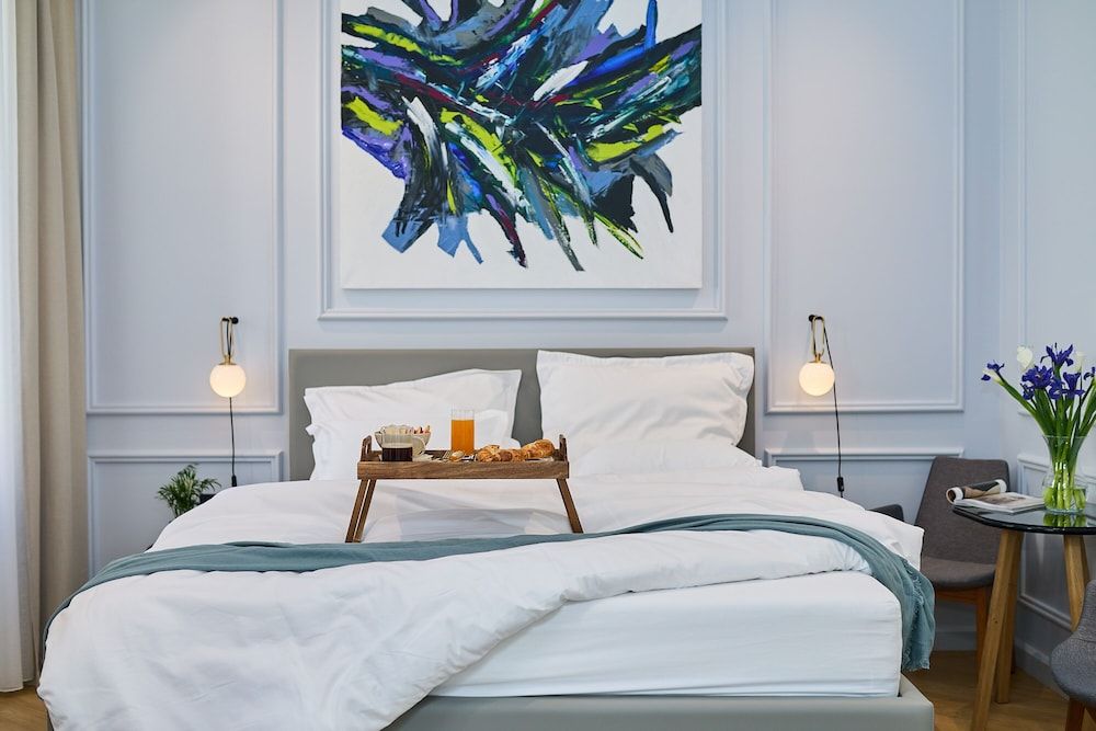 Bota Palace Deluxe Room (Stagnum) 3