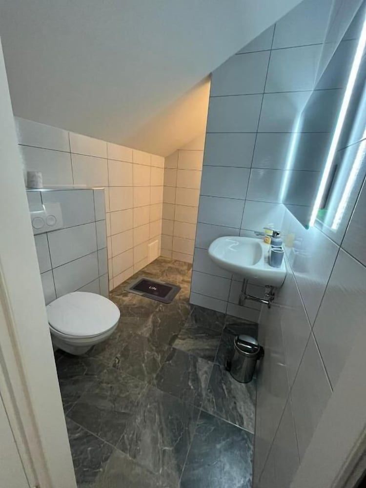 Rooms Jelak Comfort Room 6