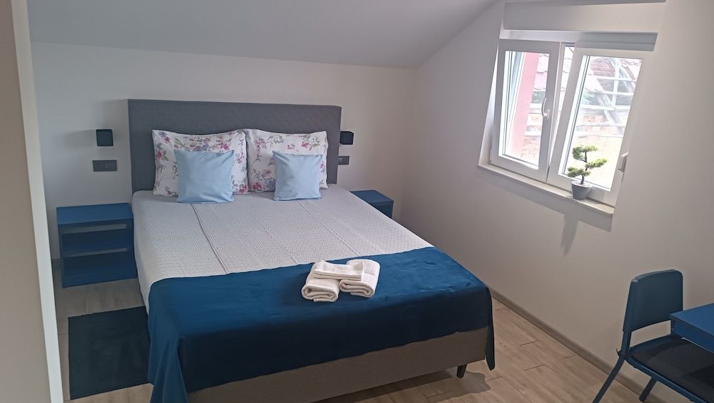 Rooms Jelak Economy Room 3