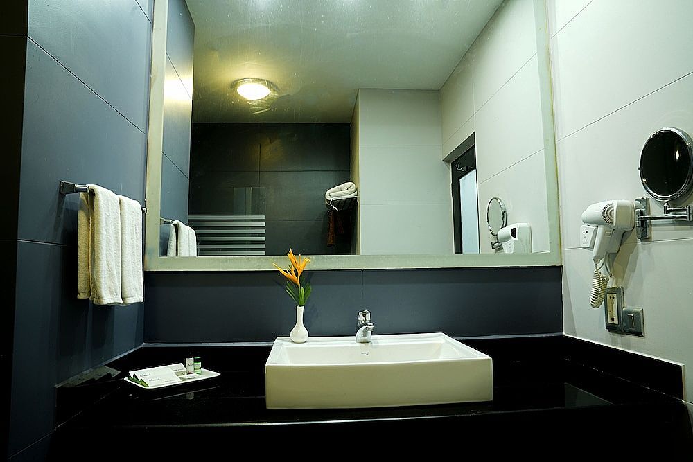   Regenta Baywatch Resort , Goa Deluxe room (Book 3 Nt. at 2 Nt. Price) 5