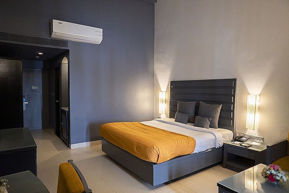 Deluxe Room, Balcony, Pool View (Bk 3 Nt. at 2 Nt. Price)