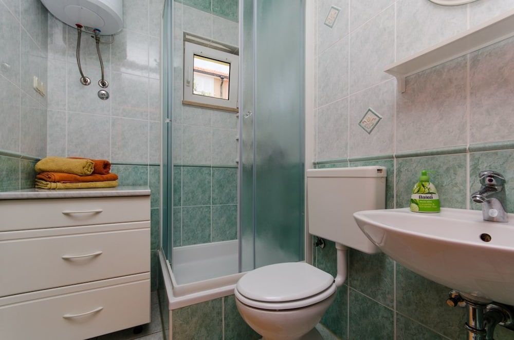 Apartments and Rooms Anita Apartment (A4) 7