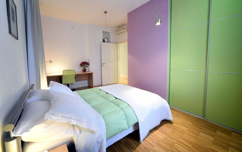 undefined Apartments Twins 5