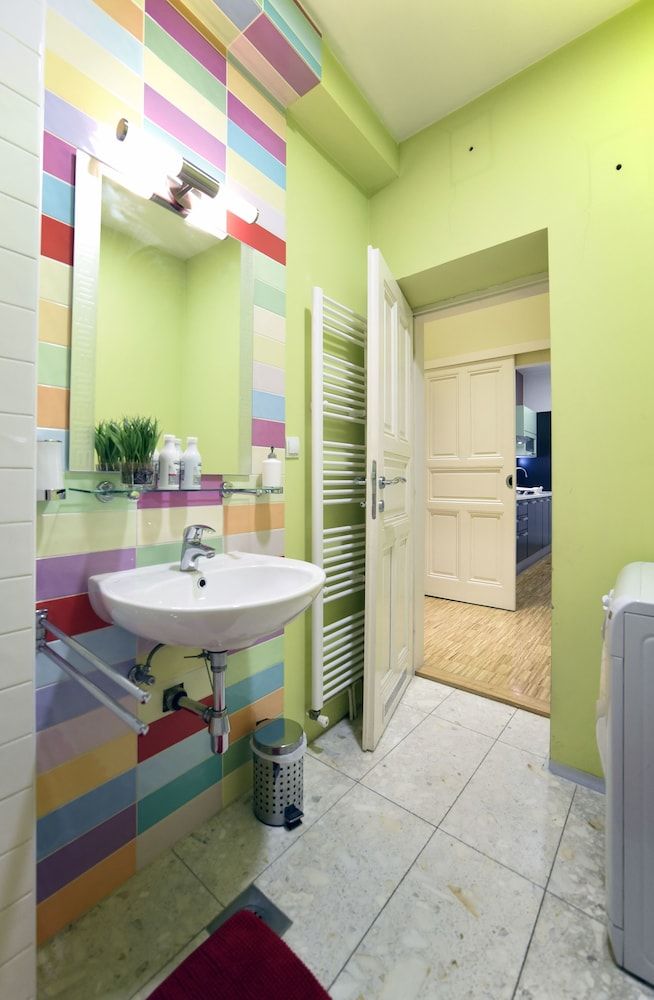 Apartments Twins Apartment, 1 Queen Bed with Sofa bed 6