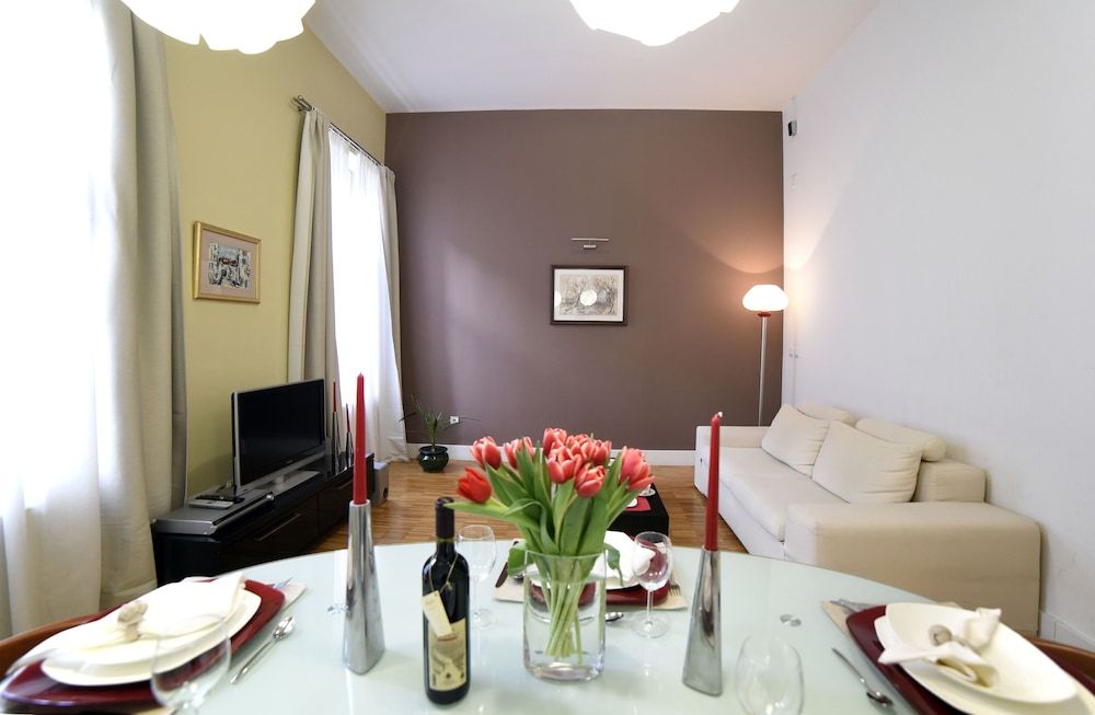 Apartments Twins Apartment, 1 Queen Bed with Sofa bed 9