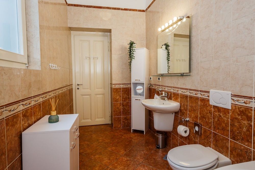 Best Luxury apt in Zagreb for 16 ppl Apartment, 5 Bedrooms 19