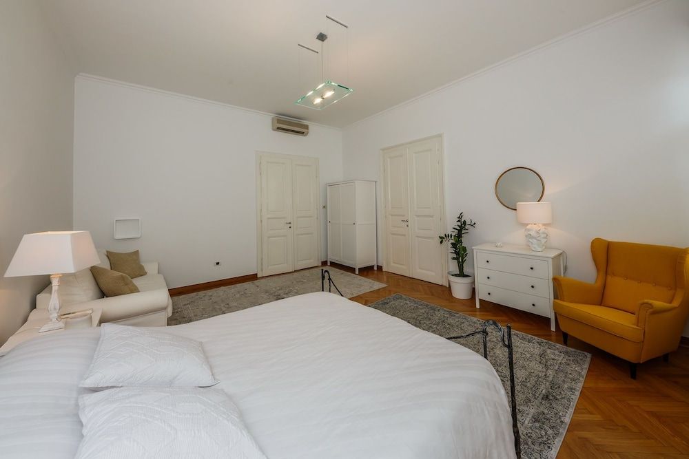 Best Luxury apt in Zagreb for 16 ppl Apartment, 5 Bedrooms 14