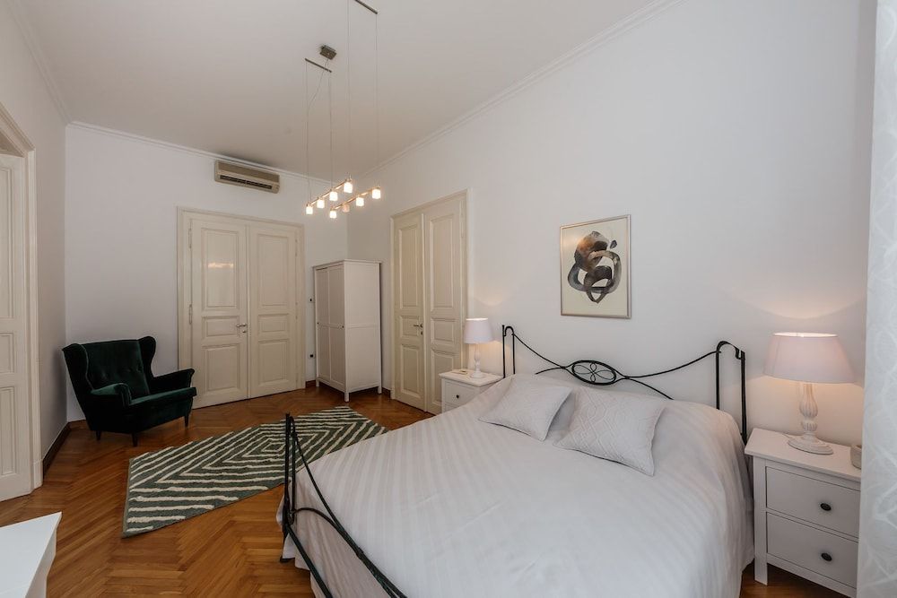 undefined Best Luxury apt in Zagreb for 16 ppl 4