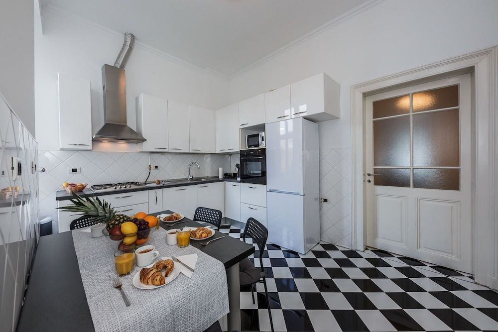 Best Luxury apt in Zagreb for 16 ppl Apartment, 5 Bedrooms 11