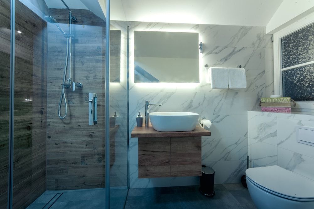 Apartments Beautiful You Are 2 Deluxe Studio Suite, 1 Bedroom (Podravina) 6