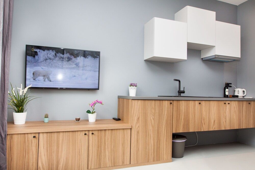 undefined Rooms and Apartments Glossy