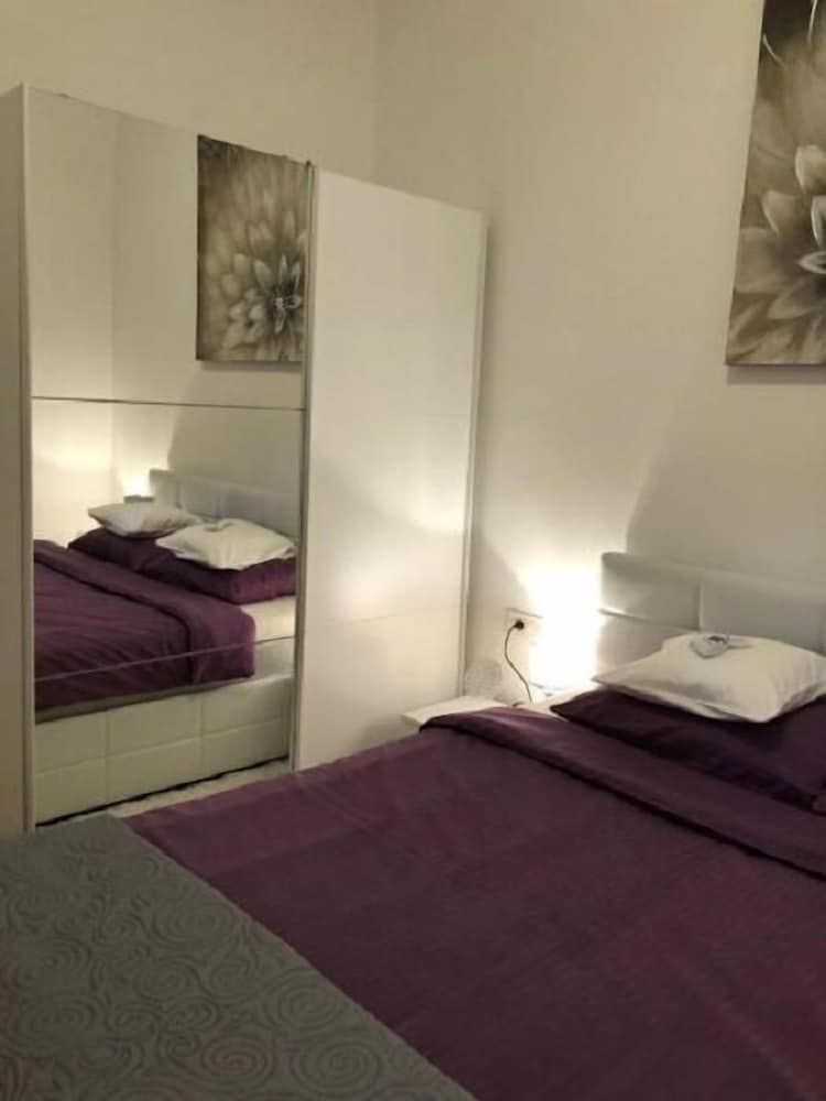 undefined Apartment Palm Home 2