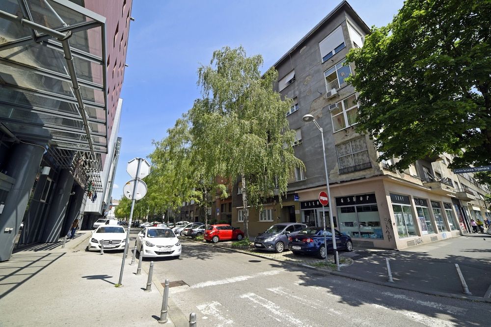 undefined Sunny Apartment 2