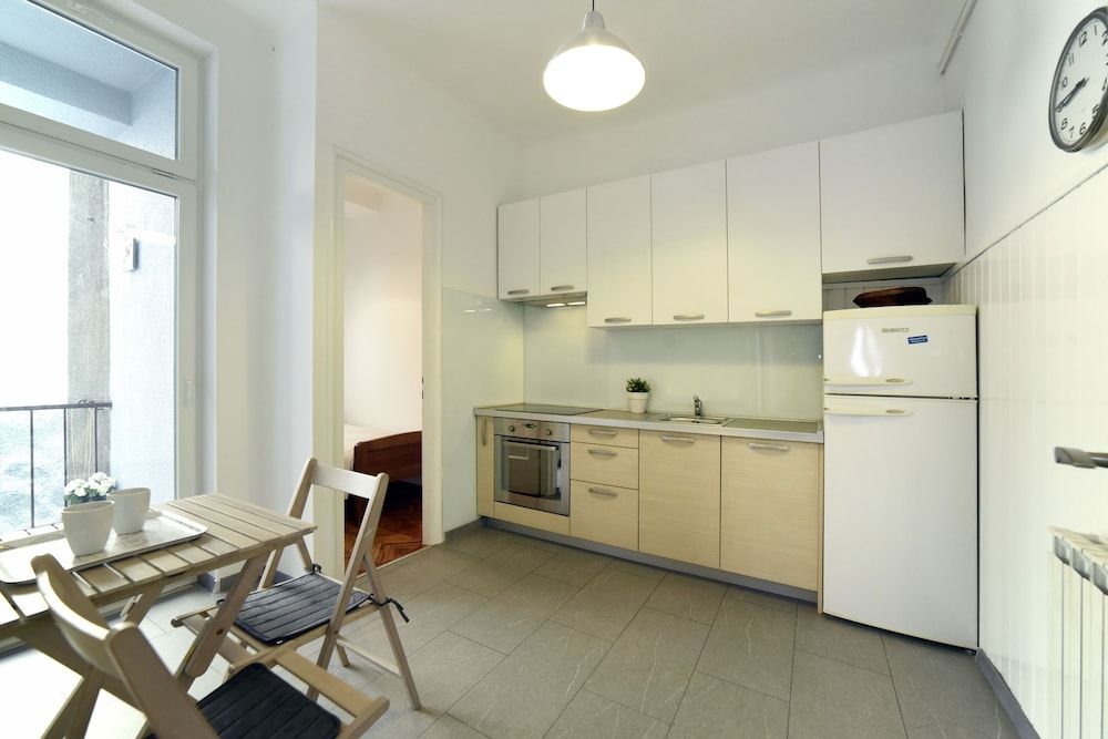 Sunny Apartment Apartment (Sunny) 10