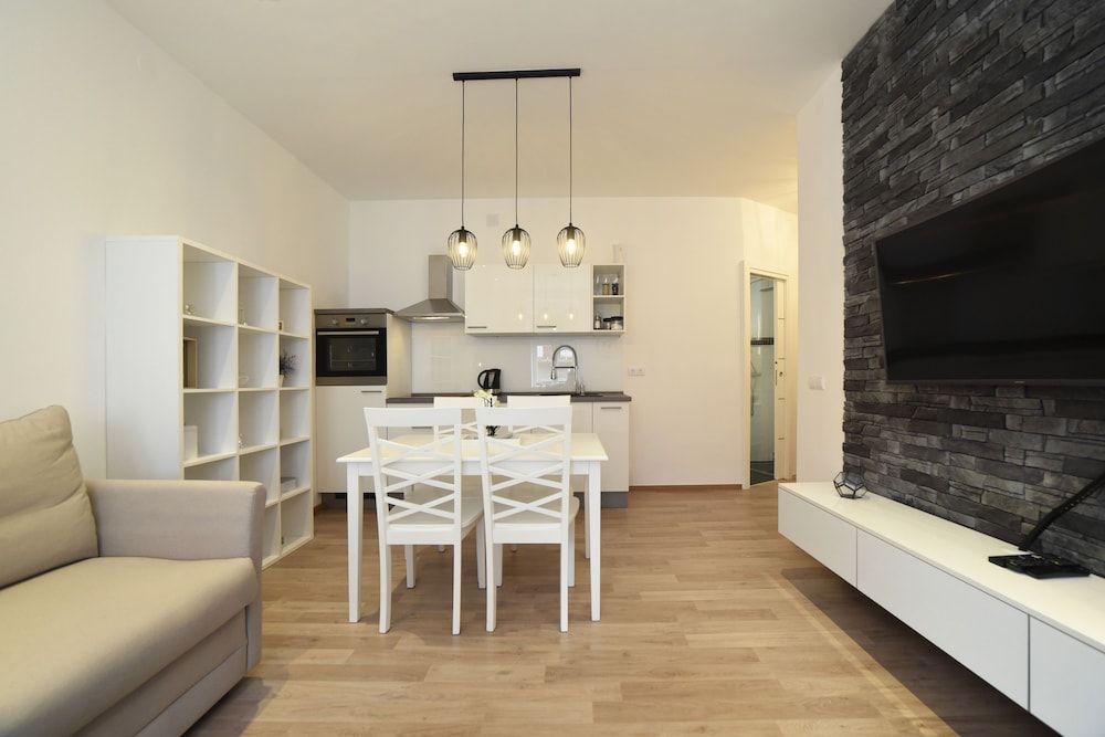 First Choice Centar - Primorska Apartment (2nd floor) 11