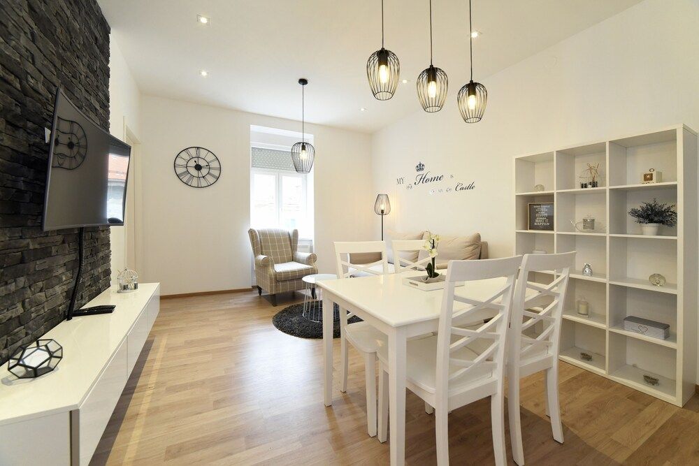 undefined First Choice Centar - Primorska 5