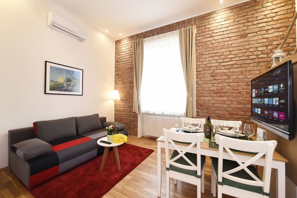 undefined Zagreb 3 Hearts 3