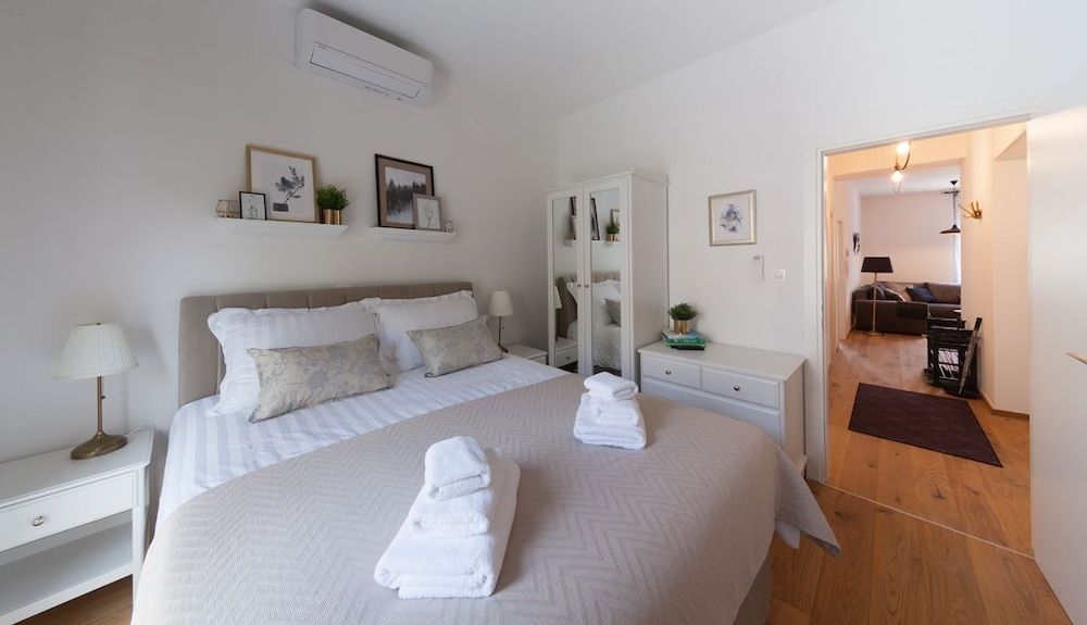 undefined Apartment Gatsby 8