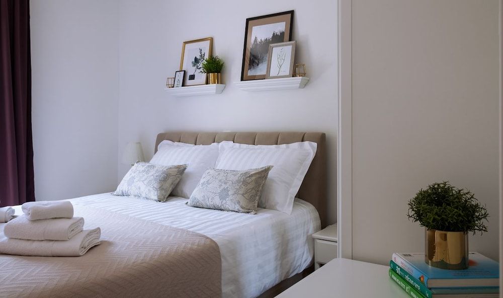 undefined Apartment Gatsby 7