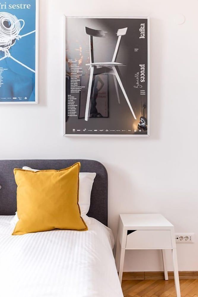 undefined F11 Gallery 5