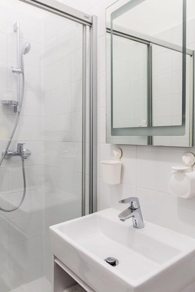 F11 Gallery Loft (Lucky Star) 16