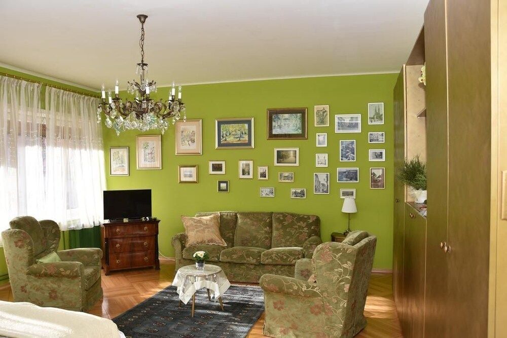 Apartments Oldtimer Apartment 9