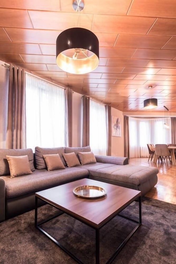 Laufer Apartment Apartment, 3 Bedrooms 21