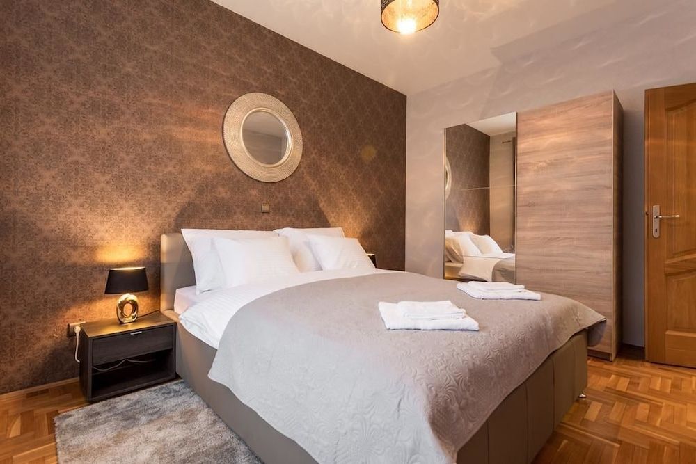 undefined Laufer Apartment 2