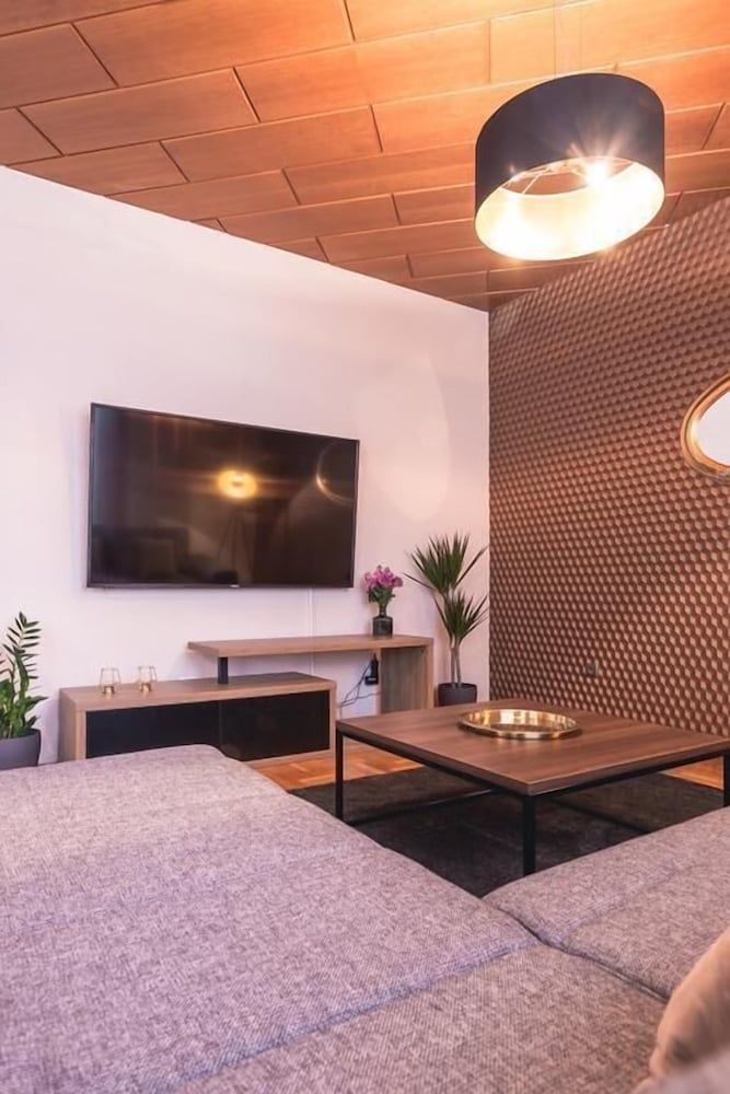 Laufer Apartment Apartment, 3 Bedrooms 18