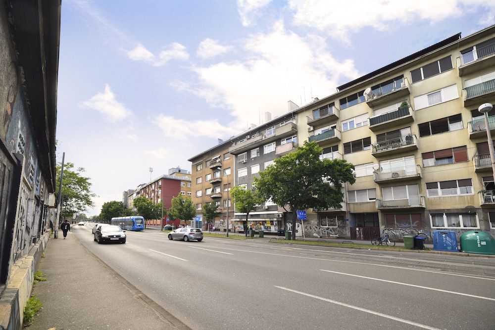 undefined Apartment Stefany by Metropolis 4