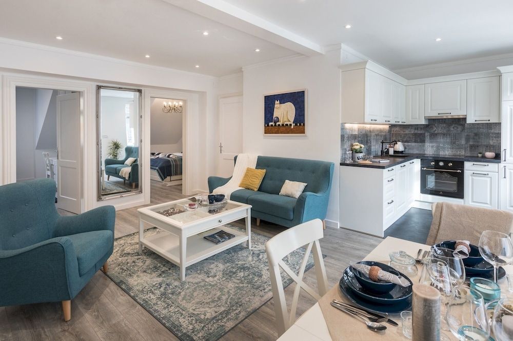 undefined Modern 2bdr Loft in Old Town - Best Location 9