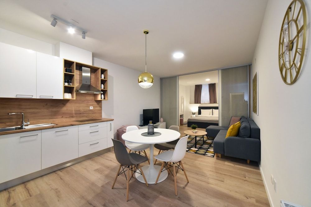 Hidden Backyard Apartments Apartment, 1 Bedroom 9