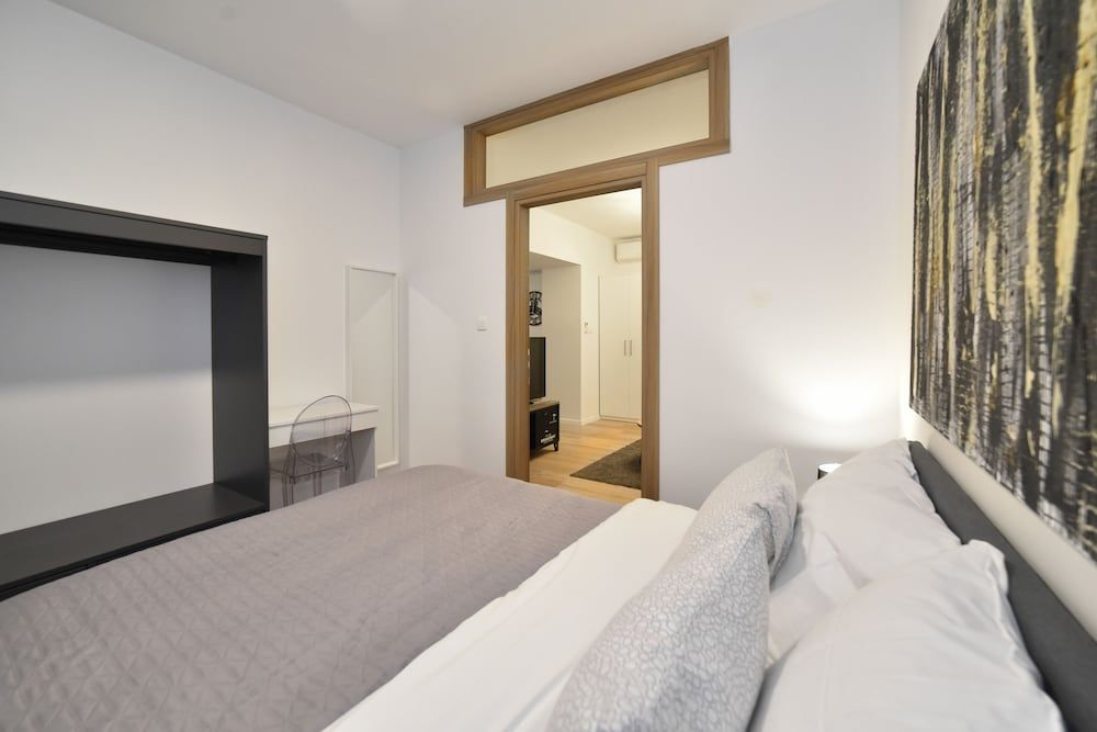 Hidden Backyard Apartments Apartment, 2 Bedrooms 4