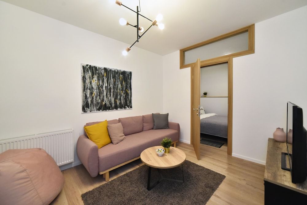 Hidden Backyard Apartments Apartment, 2 Bedrooms 17