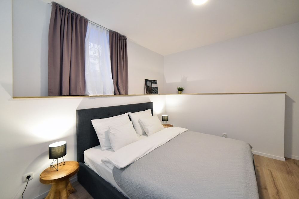 undefined Hidden Backyard Apartments 5