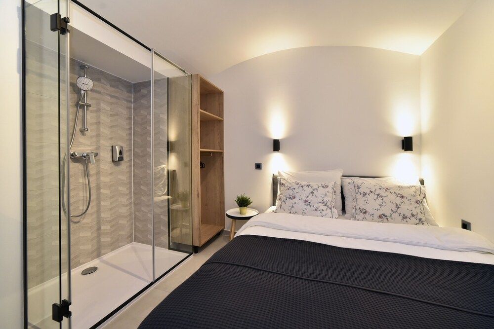 Hidden Backyard Apartments Studio 7