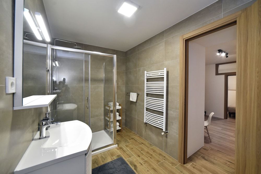 Hidden Backyard Apartments Apartment, 2 Bedrooms 9