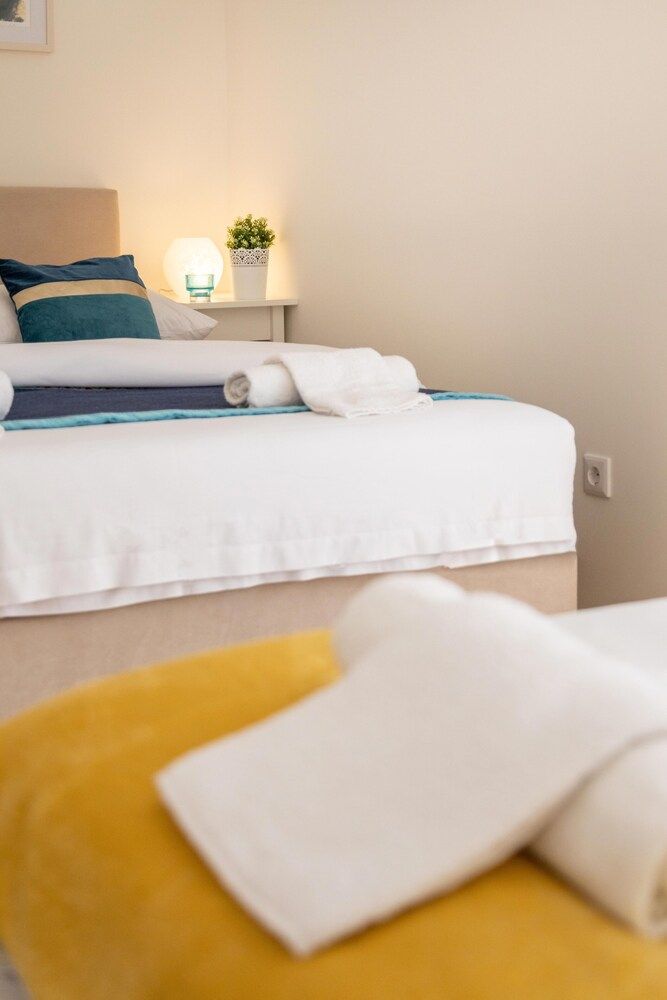 undefined Newly Refurbished Studio Near Kvaternik Square 6