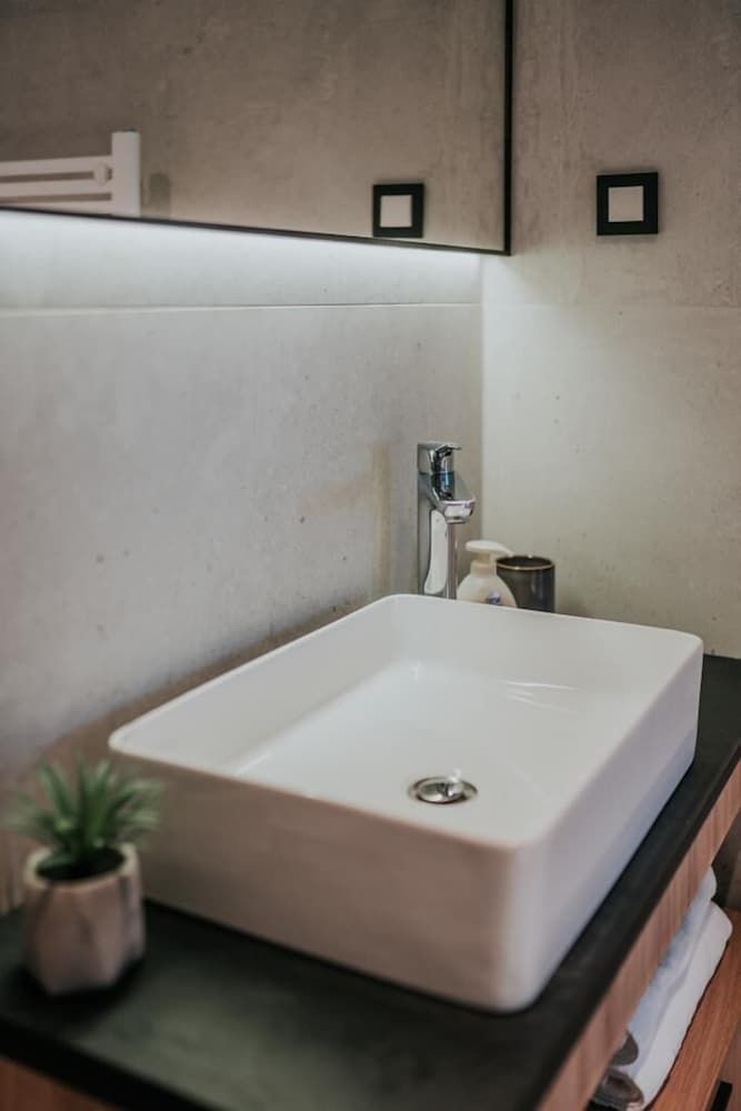 undefined Design Studio Apartment Close to the City Center 10