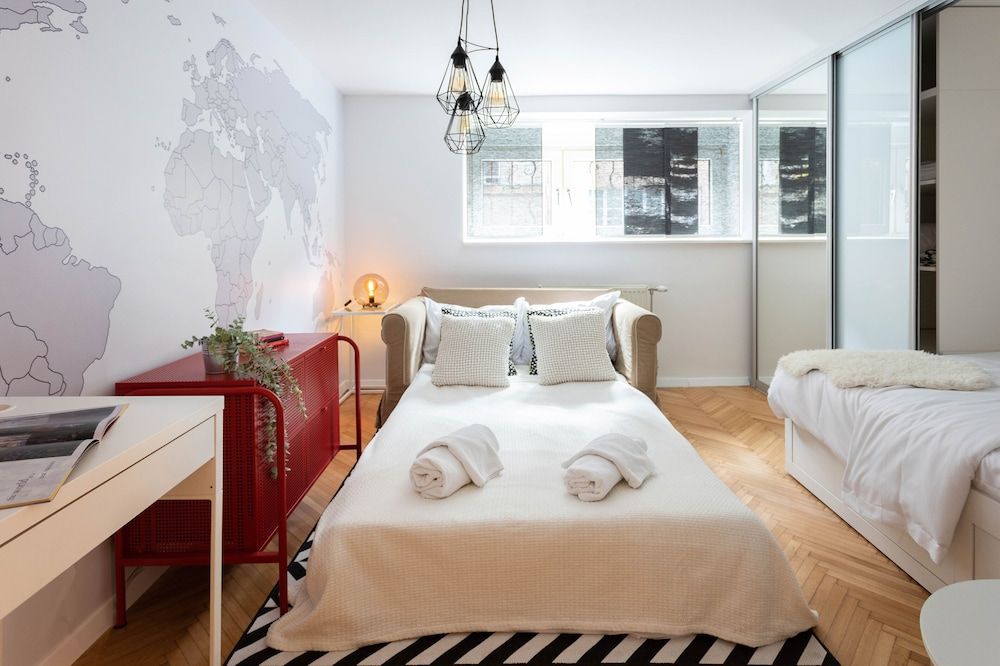 undefined Modern Studio Near British Square 3