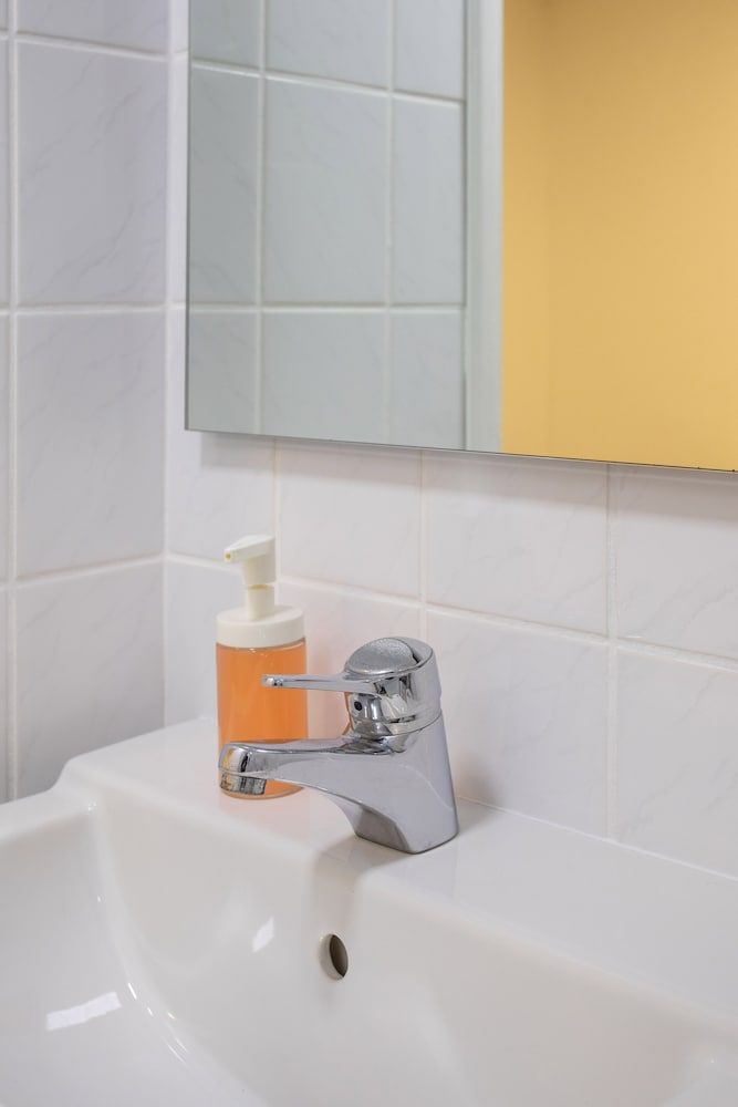 undefined Modern Studio Near British Square 7