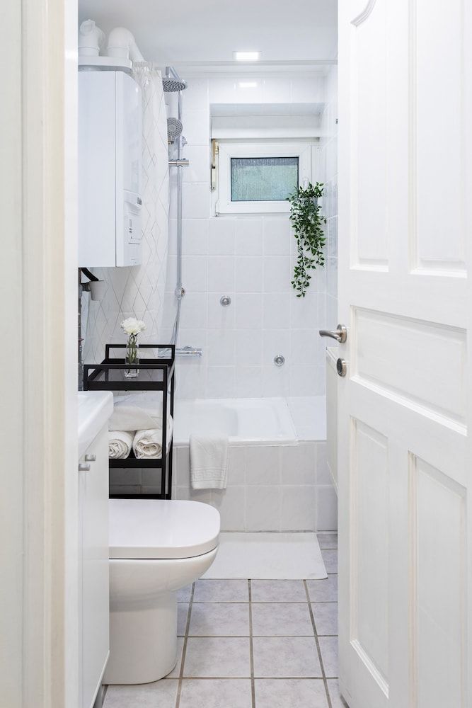 undefined Modern Studio Near British Square 8