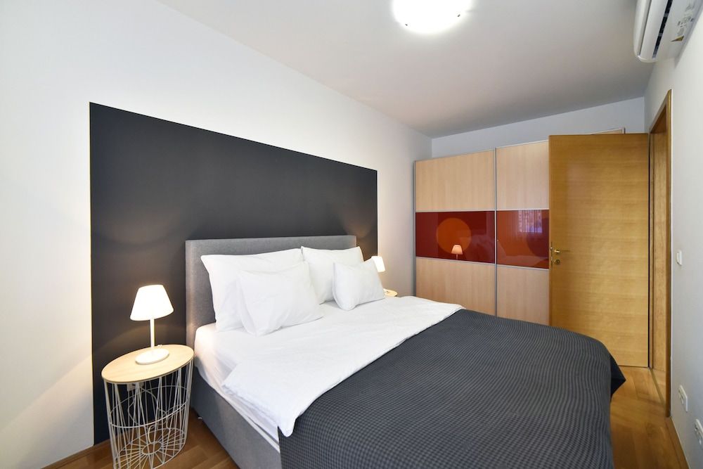 undefined Apartment Stadium 7